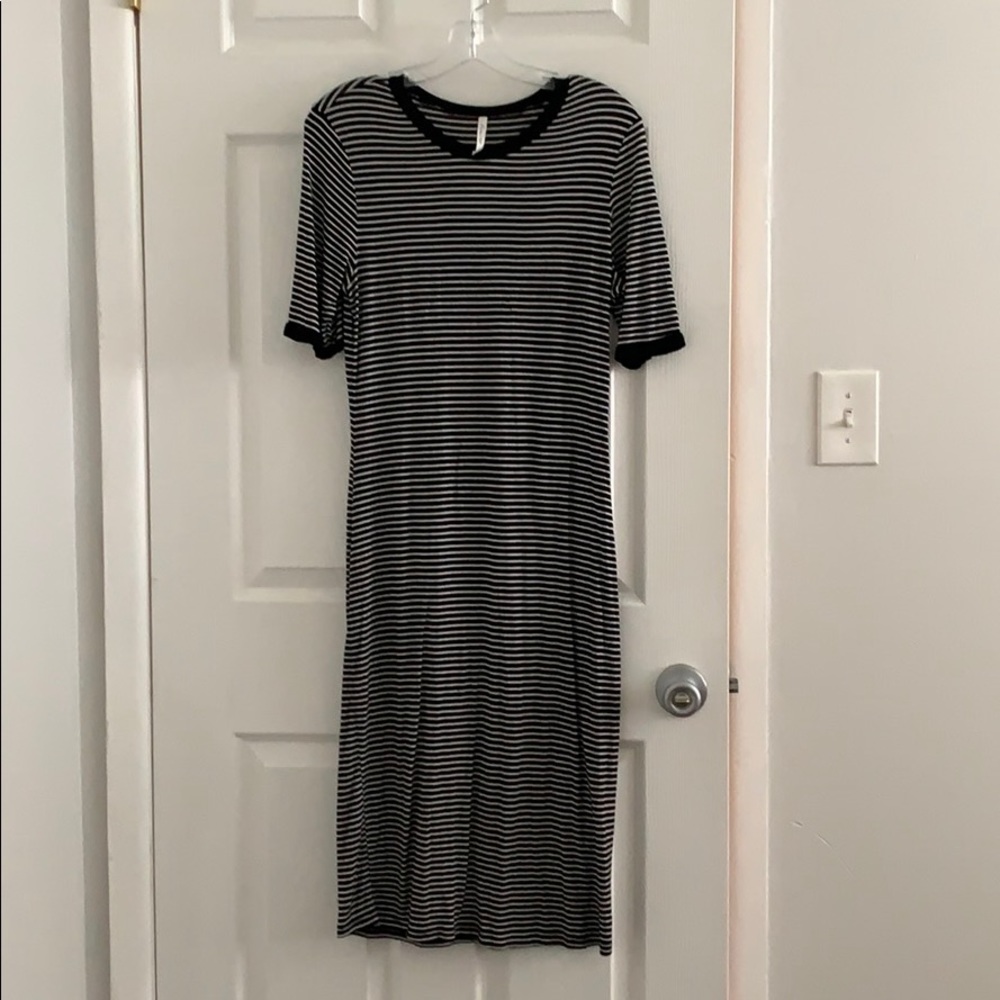 Striped midi tee dress